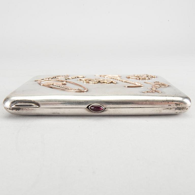 A 1908-1926 Russian silver cigarette case.