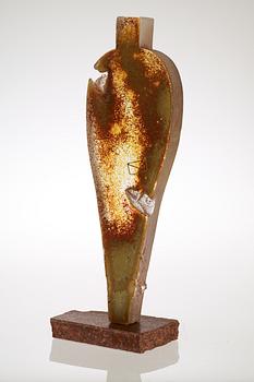 A Bertil Vallien sand-cast glass sculpture, Kosta Boda 1989.