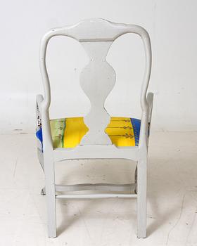 STOLAR, 5 st samt KARMSTOL, snarlika, senbarock, 1700-talets andra hälft.
