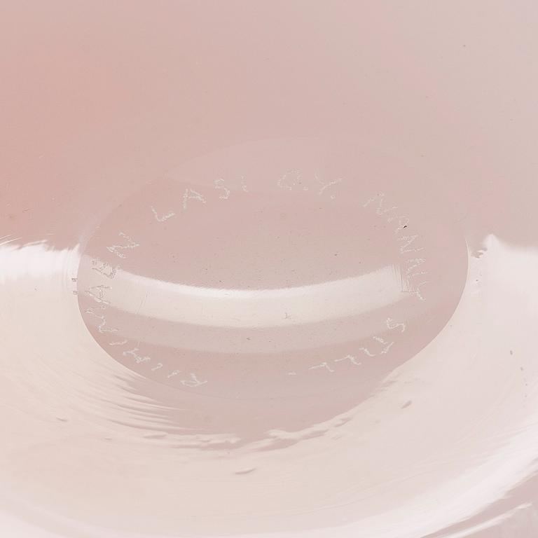 Nanny Still, karaff "Tzarina", signerad Riihimäen Lasi Oy Nanny Still.