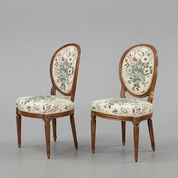 STOLAR, ett par, gustavianska, 1700-talets slut.