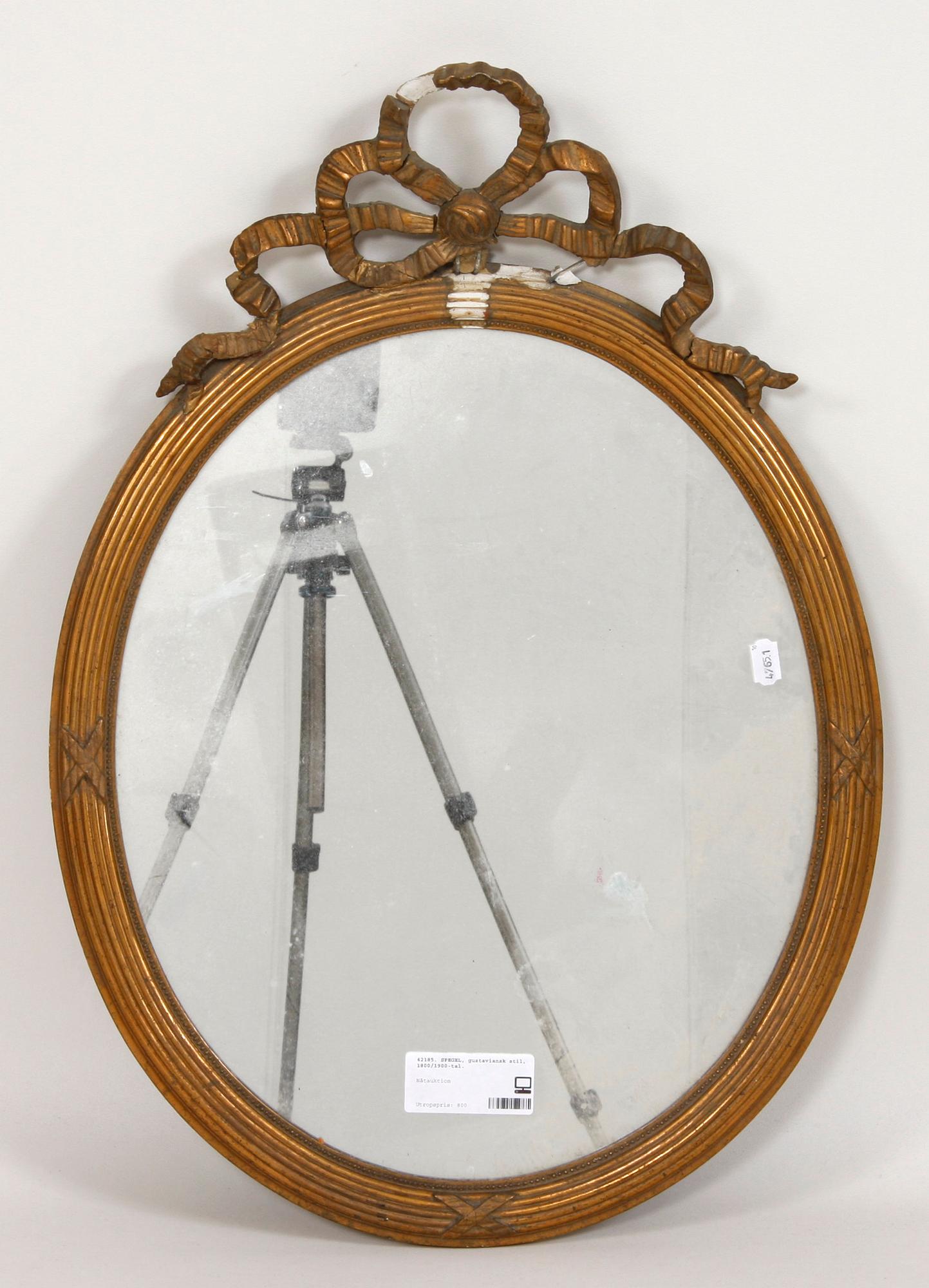 SPEGEL, gustaviansk stil, 1800/1900-tal.