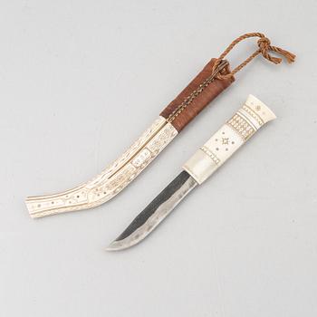 A reindeer horn knife.