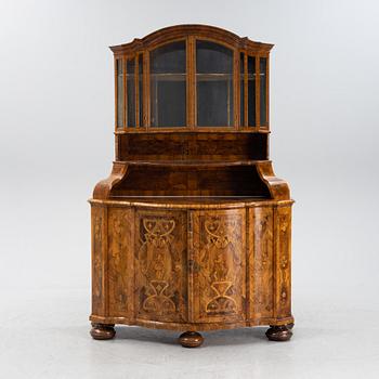 Vitrinskåp, barock, Tyskland, 1700-talets mitt.