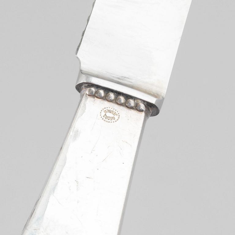 Georg Jensen, cheese slicer and cheese knife, silver, model Kugle/Beaded.