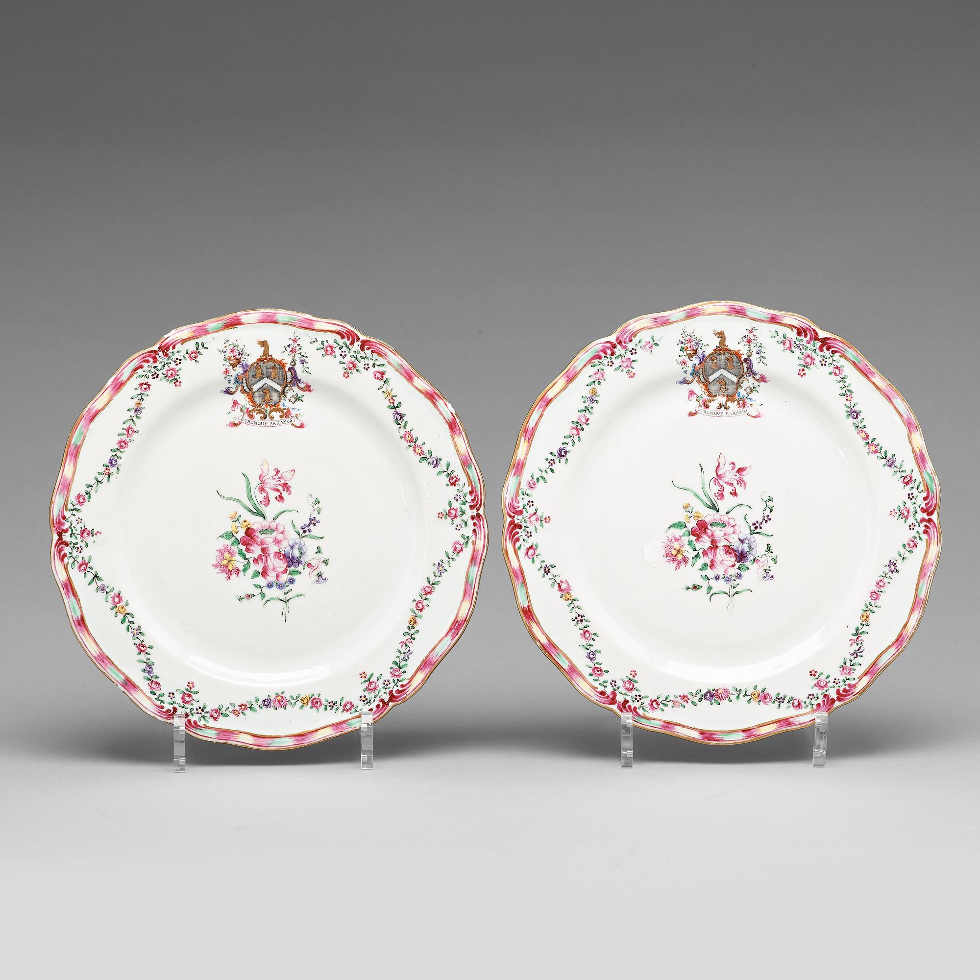 A pair of armorial famille rose plates, Qing dynasty, Qianlong (1736-95).