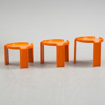 A set of three plastic nesting table probably Giotto Stoppino for Kartell. 1960s/1970s.