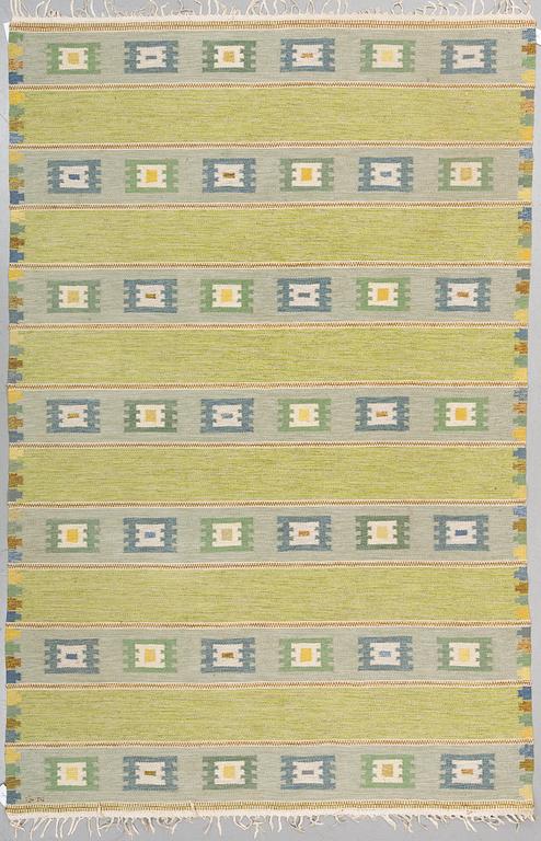 MATTO, flat weave, ca 306 x 202 cm, signed GN. Sweden, first half of the 20th century.