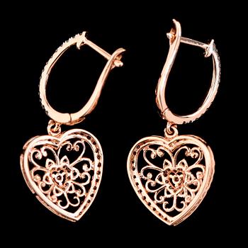 ÖRHÄNGEN, 18K roséguld, briljantslipade diamanter och roströda stenar.