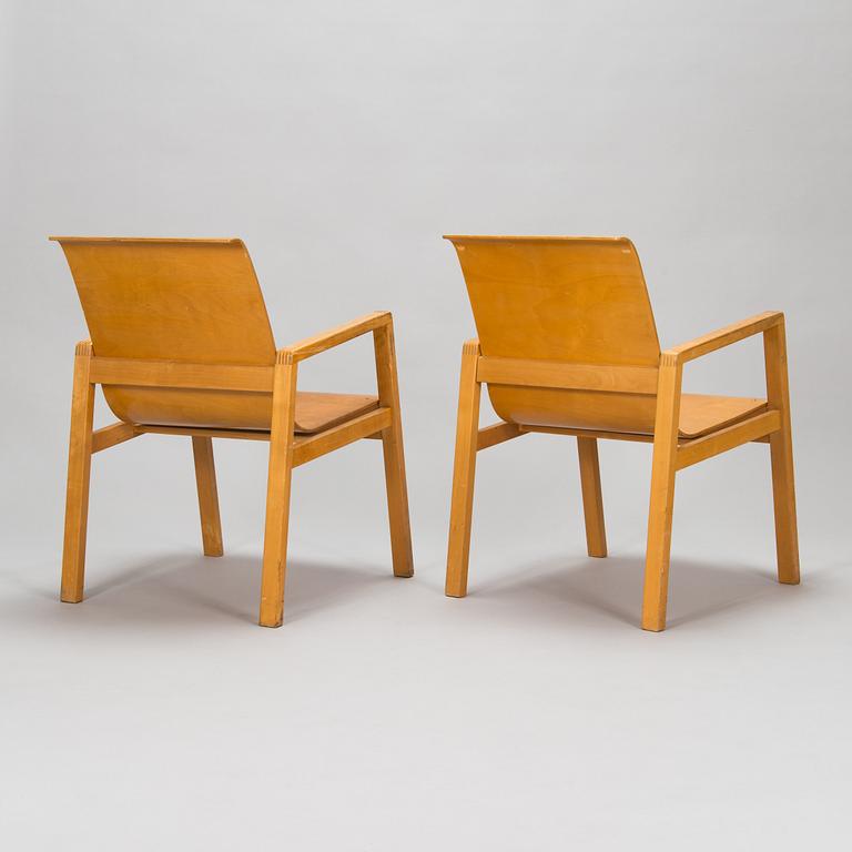 Alvar Aalto, a pair of 1940/1950's '51' armchairs for O.Y. Huonekalu- ja Rakennustyötehdas A.B.