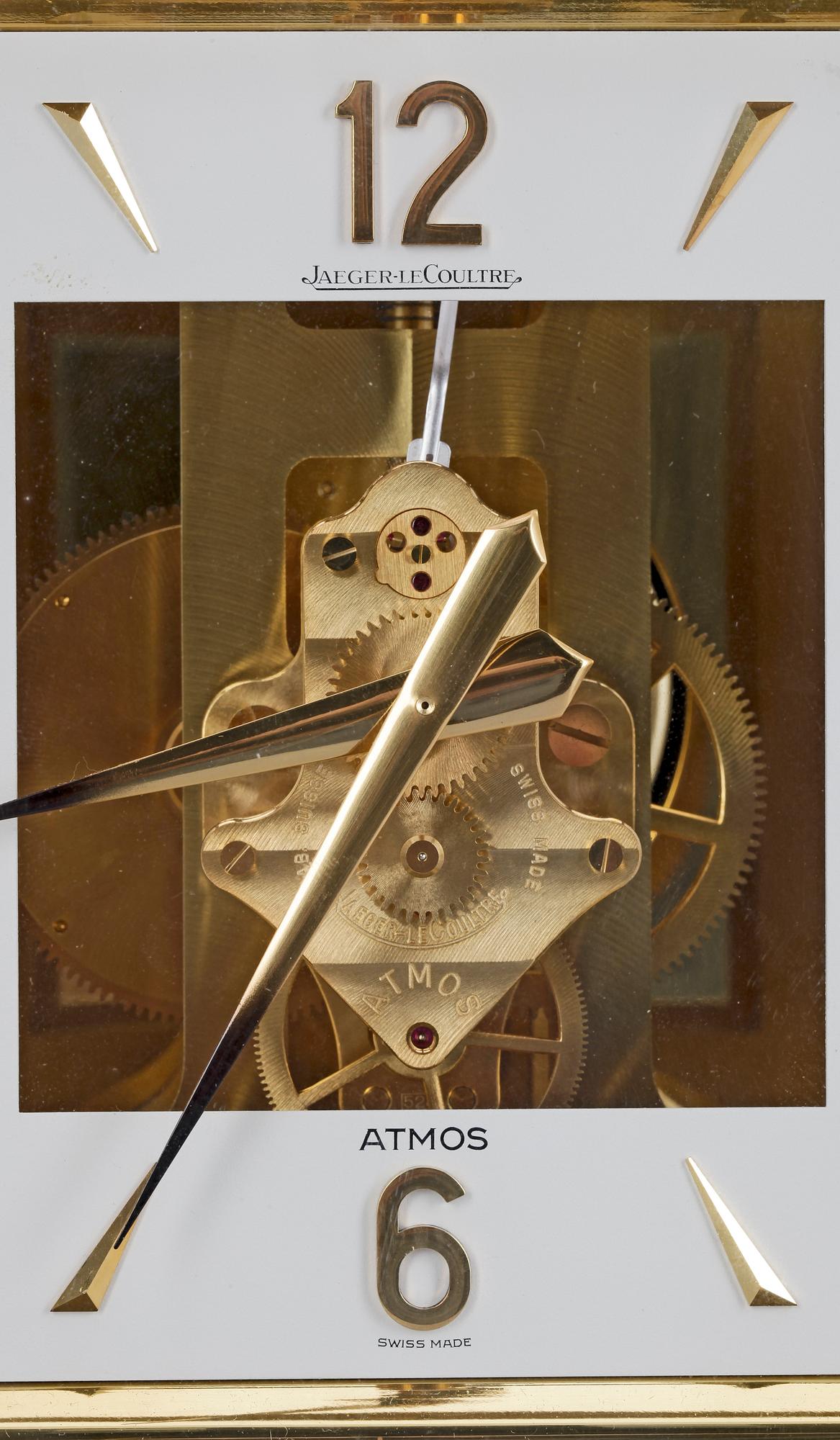 BORDSUR. "Atmos", Jaeger Le Coultre, Schweiz, 1900-talets andra hälft.