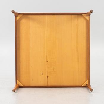 Josef Frank, a 'Diplomat' coffee table, model 2073, Firma Svenskt Tenn, prior to 1985.