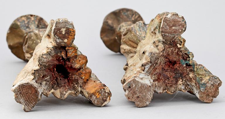 LJUSSTAKAR, ett par, barock, 1700-tal.