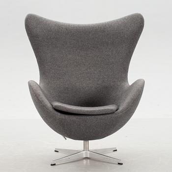 FÅTÖLJ, "Ägget", Arne Jacobsen, Fritz Hansen 2002.