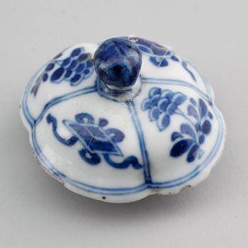 TEKANNA, porslin, Kina, 1700-tal.