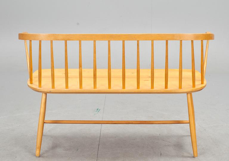 PINNSOFFA, Nesto, Nässjö Stolfabrik, 1900-talets andra hälft.