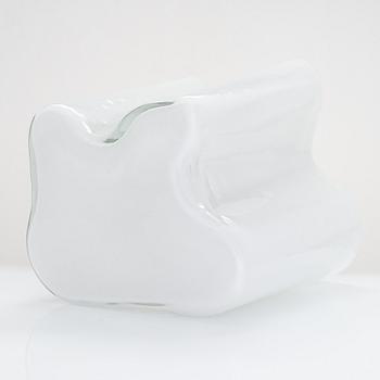 Alvar Aalto, vas, modell 3031, signerad Alvar Aalto.