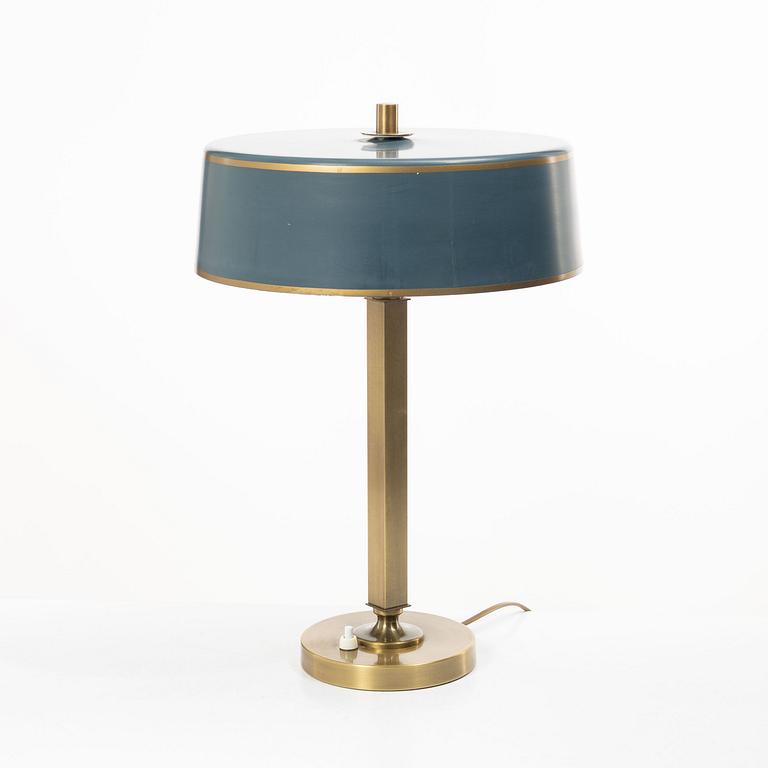 Einar Bäckströms Metallvarufabrik, Table lamp, model 7407, mid-20th century.