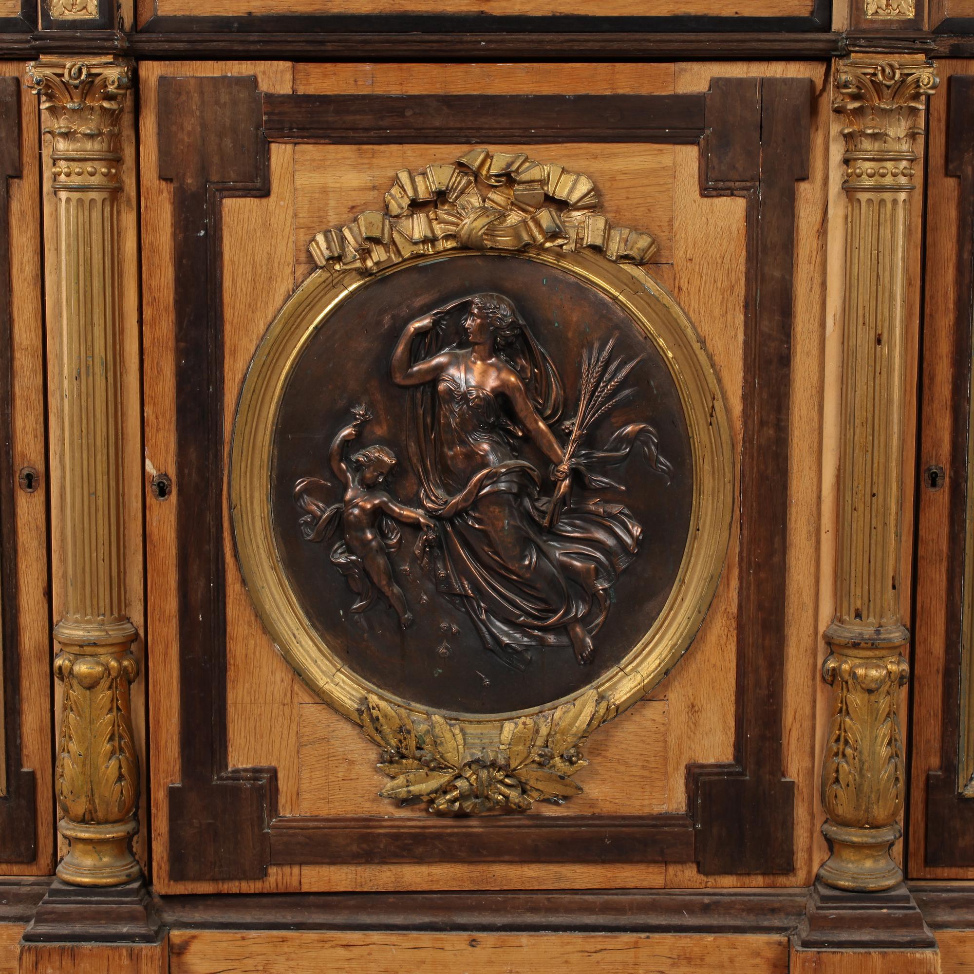 SKÄNK, Louis XVI-stil, 1900-talets första hälft.