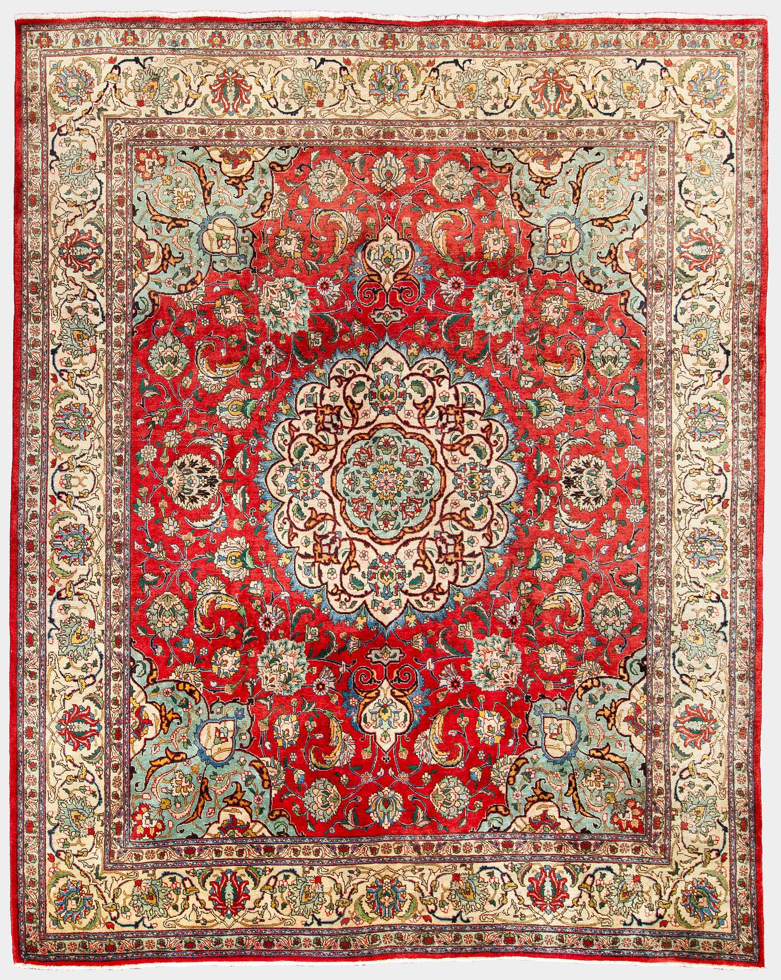 Matta, Täbriz, ca 353 x 283 cm.