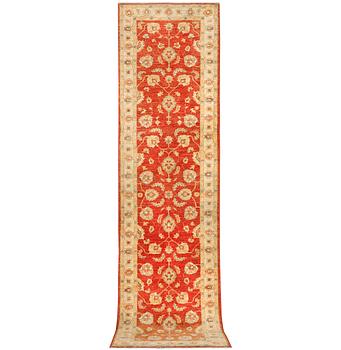 A Ziglar Design runner, c. 345 x 80 cm.