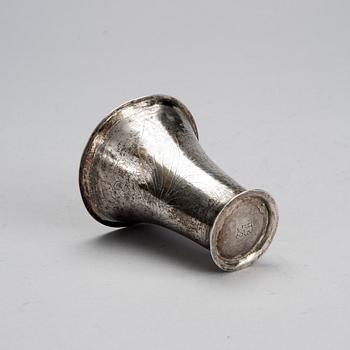 BÄGARE, silver, Petter Törnqvist (1785-1814) Tavastehus, Finland. Vikt 56,8 g.