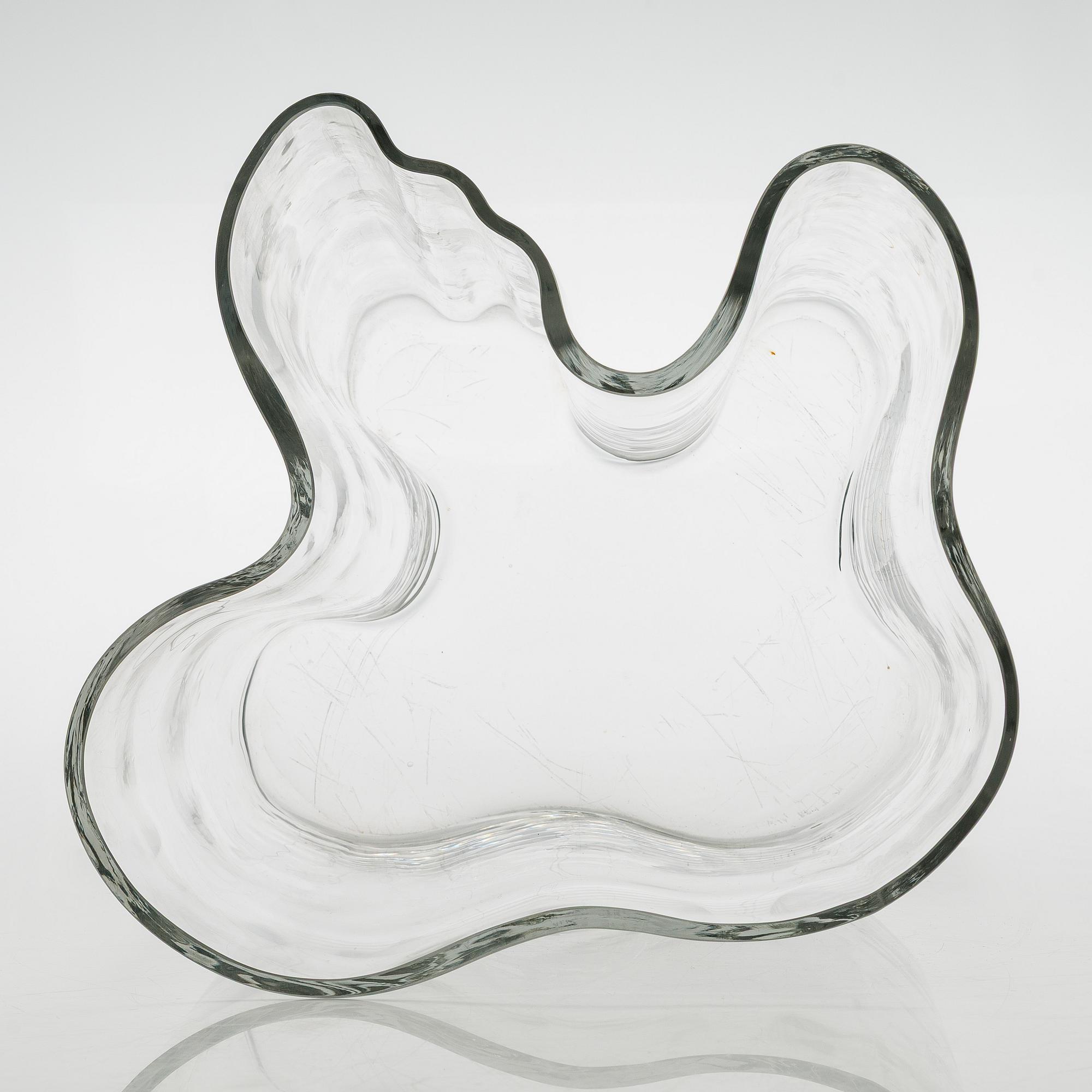 Alvar Aalto, maljakko, 3031, signeerattu Alvar Aalto.