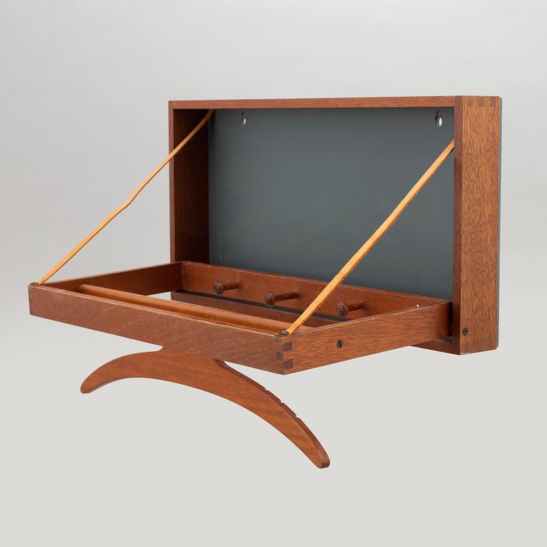 Adam Hoff & Poul Östergaard, Virum Möbelsnickeri clothes hanger, Denmark, mid 20th Century.