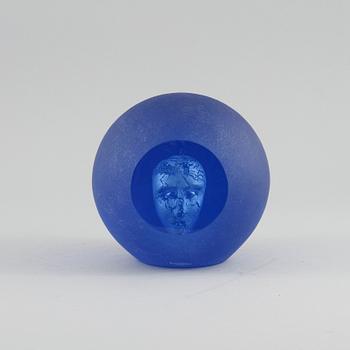 OBJEKT, glas, Bertil Vallien, Kosta Boda, signerad, sent 1900-tal.