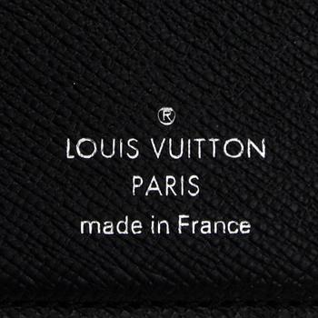 LOMPAKKO, "Joey", Louis Vuitton.