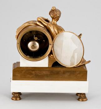 BORDSUR, Louis XVI-stil, 1900-talets början.