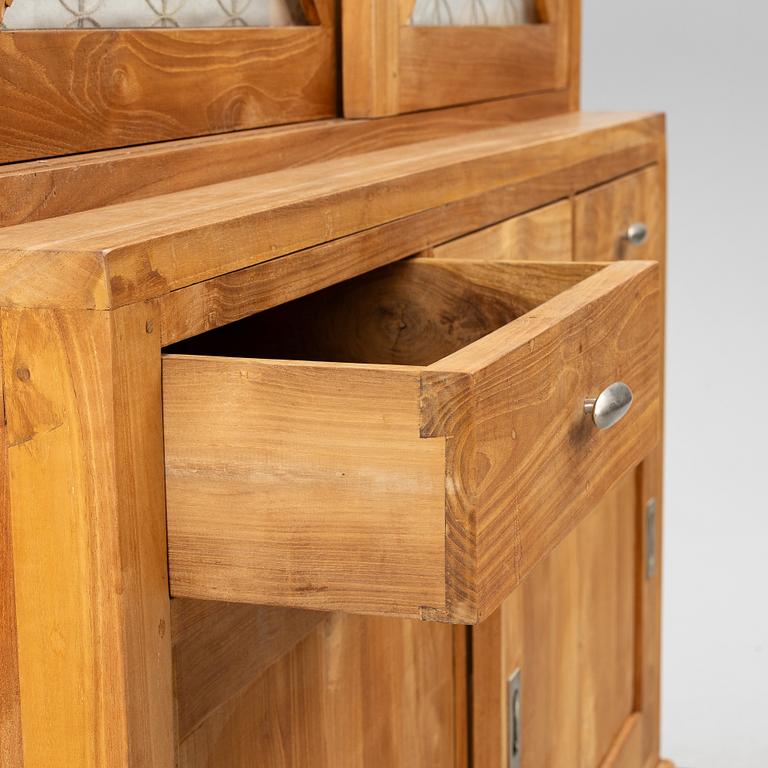 Display cabinet, contemporary.