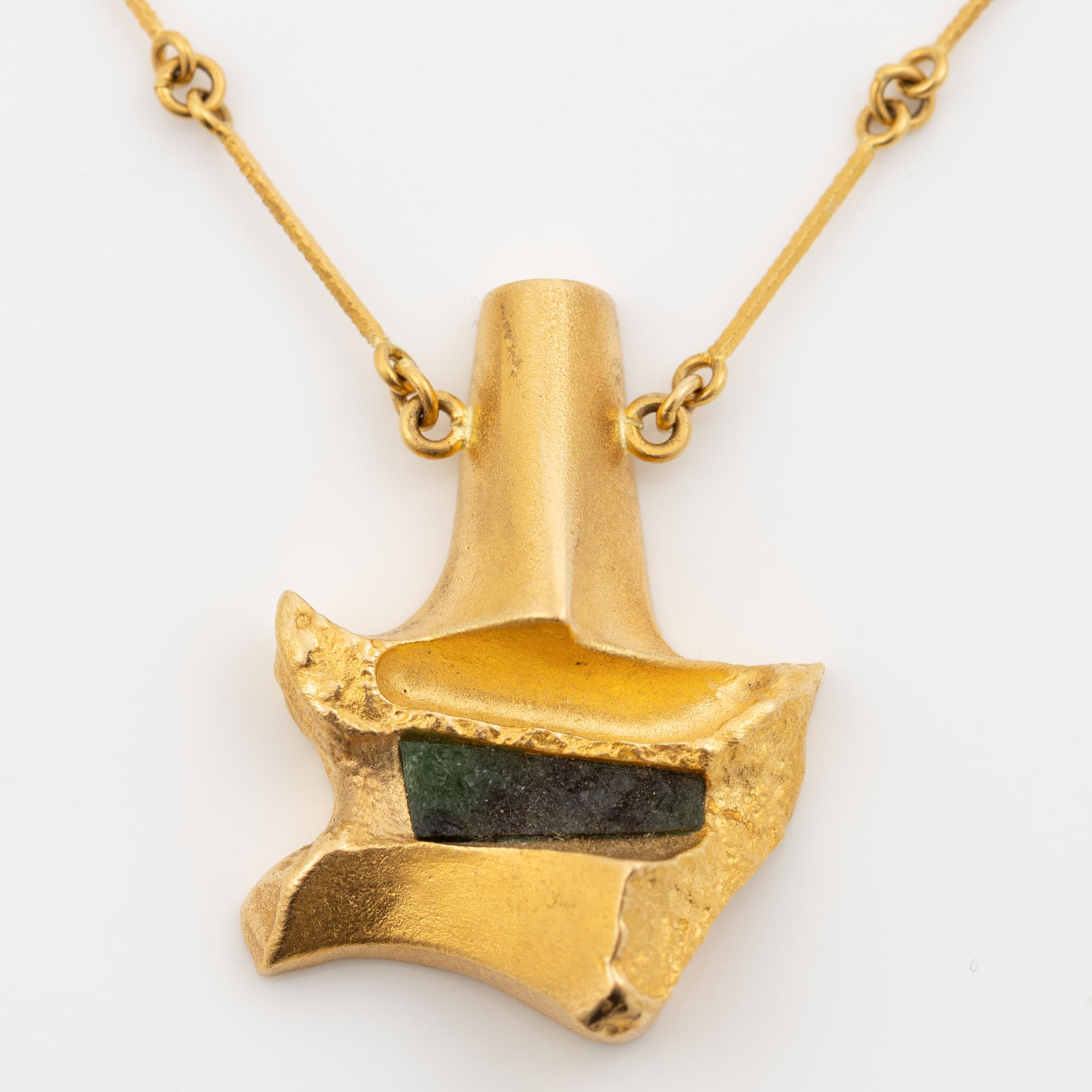 Björn Weckström, Necklace "Pagodi", 18K gold with zoisite. Lapponia 1976.