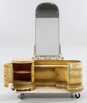 SMINKBORD samt PALLAR, ett par, 1900-talets första hälft.