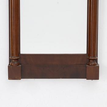 Spegel, Senempire, 1800-talets första hälft.