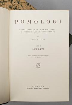 POMOLOGI, av Carl G. Dahl, 2 vol, 1-2, Stockholm 1943.