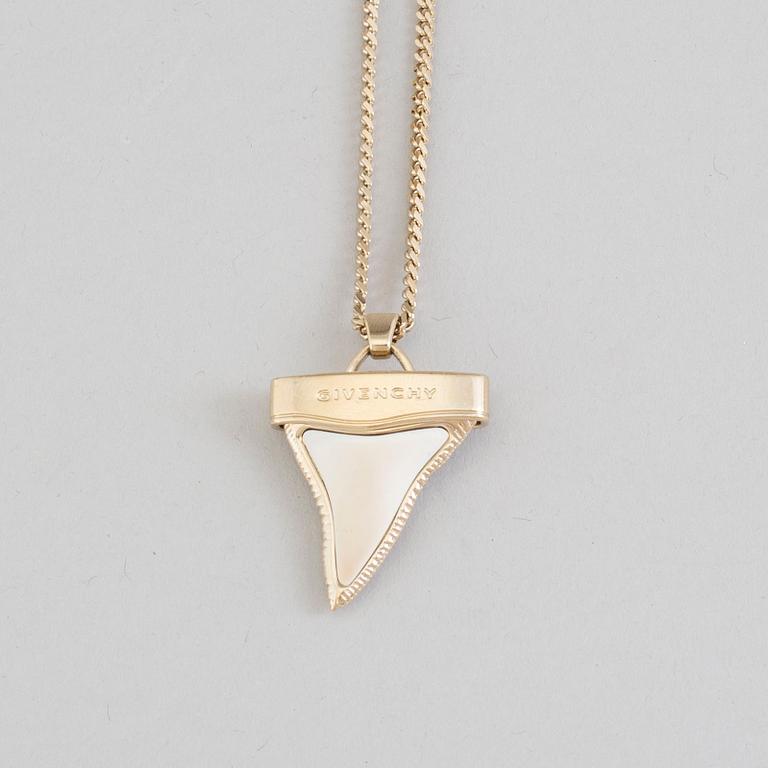 a Givenchy 'Shark tooth' necklace.