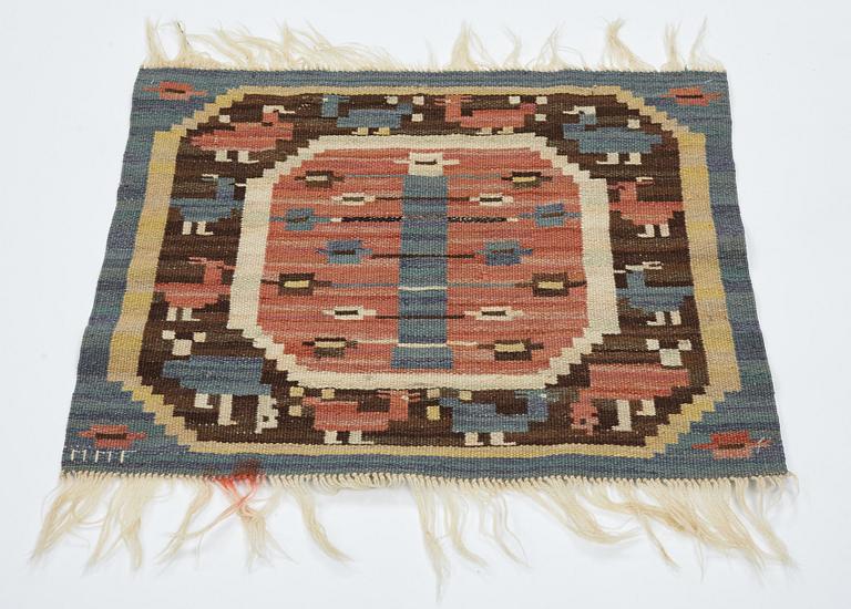 Märta Måås-Fjetterström, a textile, "Hönsen", flat weave, ca ca 56-56,5 x 64,5-65,5 cm, signed MMF.