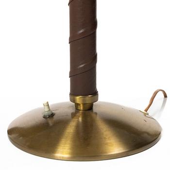 Einar Bäckströms Metallvarufabrik, a model 5013 table lamp, Swedish Modern, Sweden, 1940's.