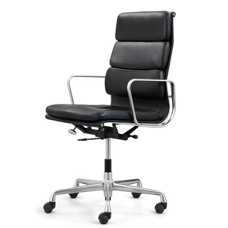 Charles & Ray Eames, an office chair, "EA-219", for Vitra.