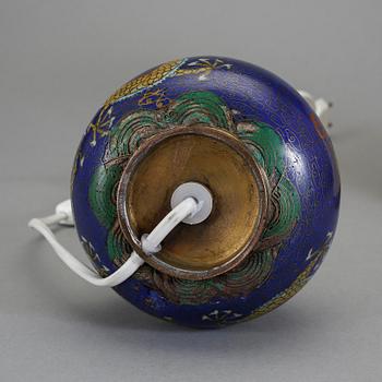 BORDSLAMPA, cloisonné, Kina, 1800/1900-tal.