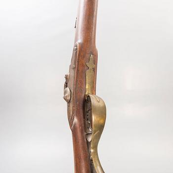 A percussion shotgun, carbine, 19th Century.