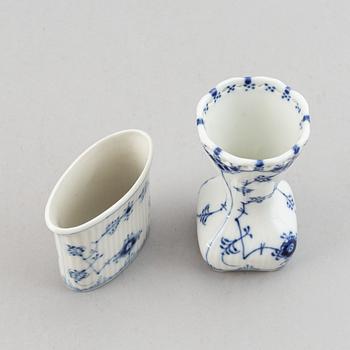 A mixed lot of Royal Copenhagen "Blue Fluted" porcelain 27 parts.