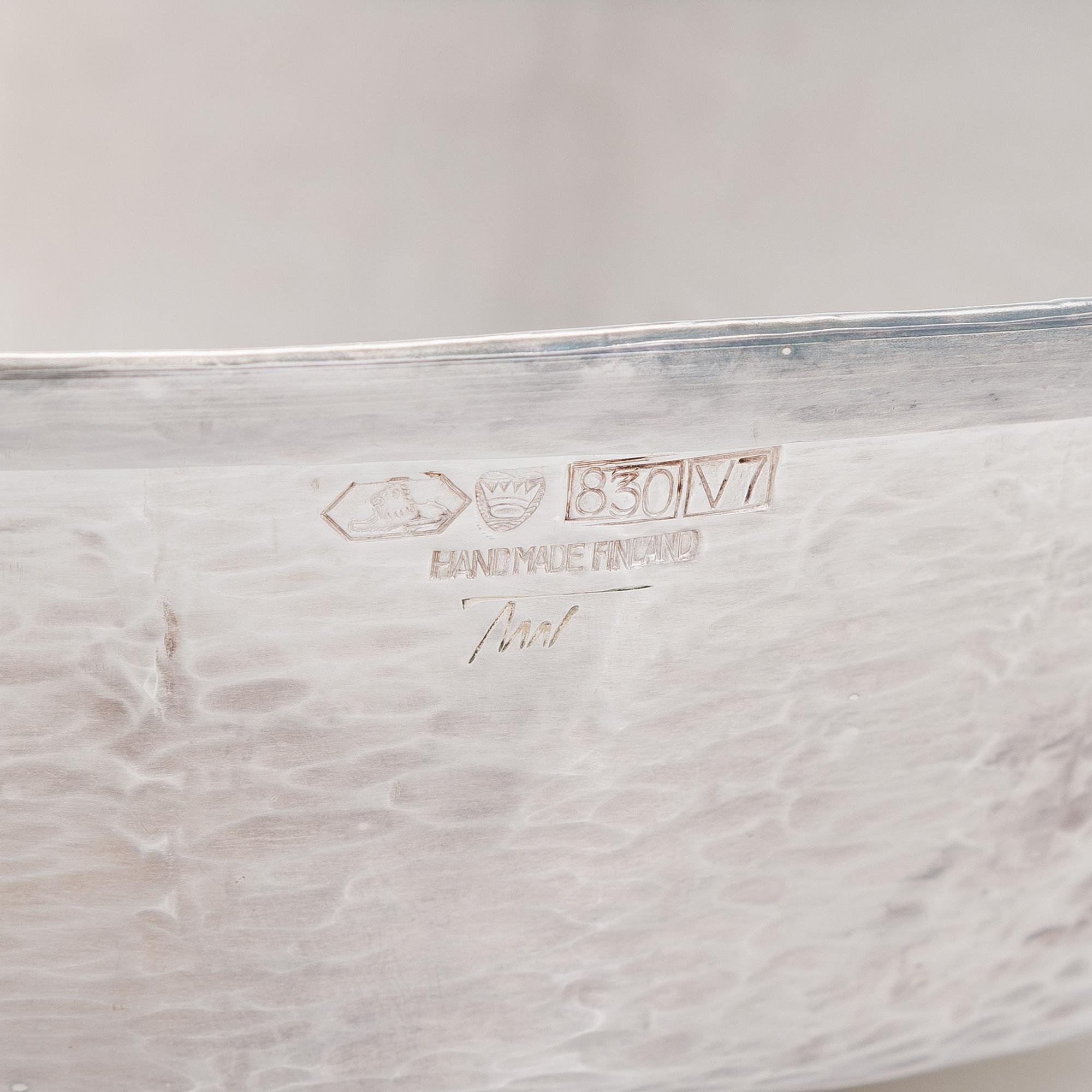 Tapio Wirkkala, a silver bowl model TW 289, Kultakeskus, Hämeenlinna 1974.