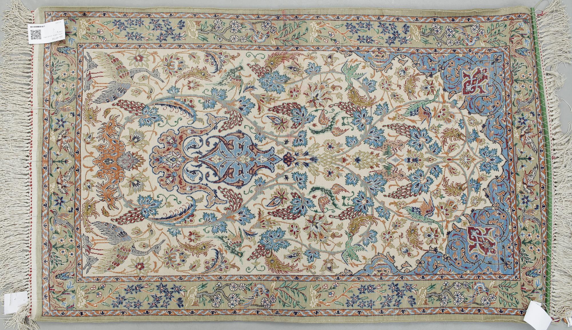 MATTA, Isfahan, ull och silke, ca 114x70.