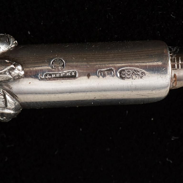 A FABERGÉ silver penn, workmaster Julius Rappoprt, St. Petersburg 1899-1908.