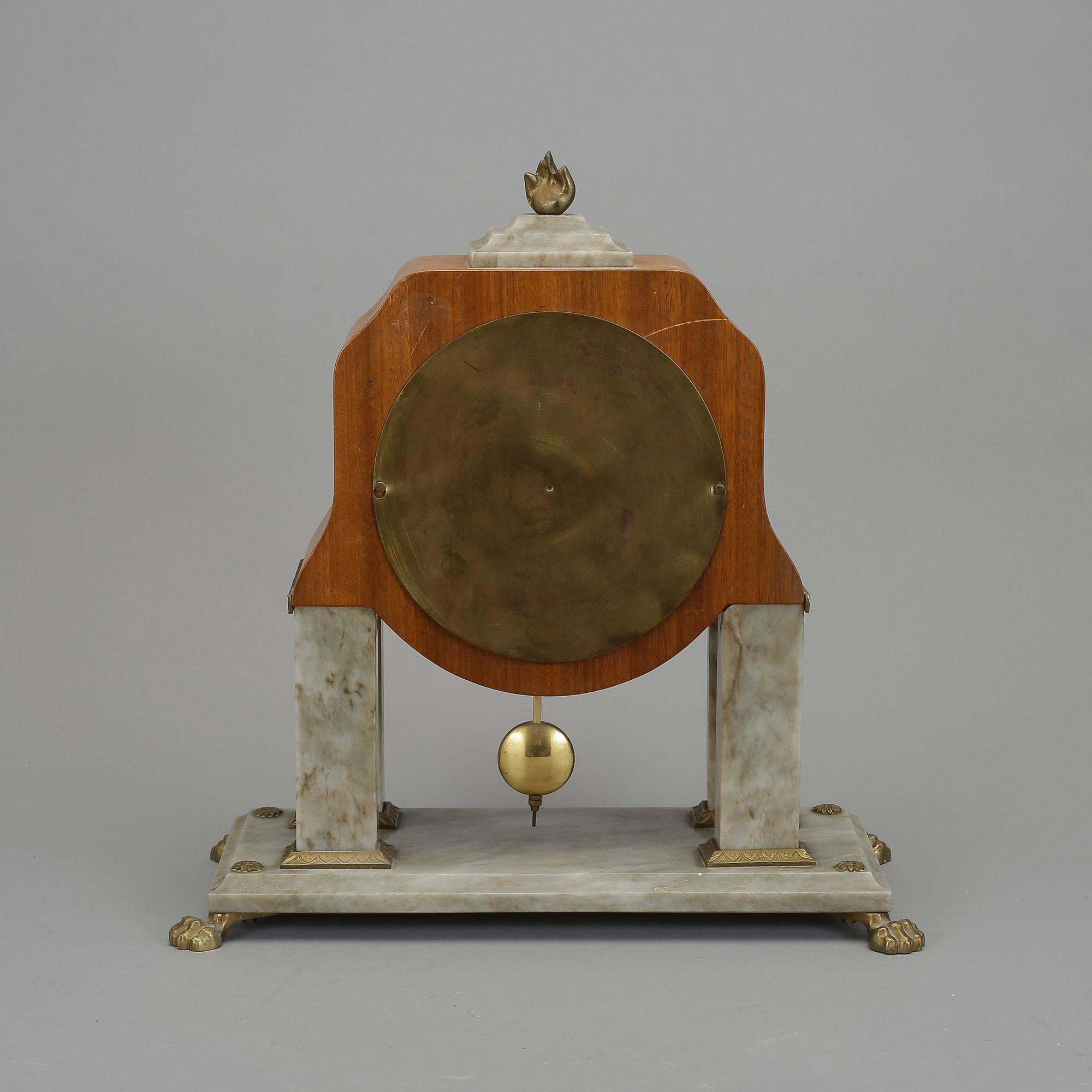 BORDSPENDYL, gustaviansk stil,  Svenskt Runa Fabrikat, 1900-tal.