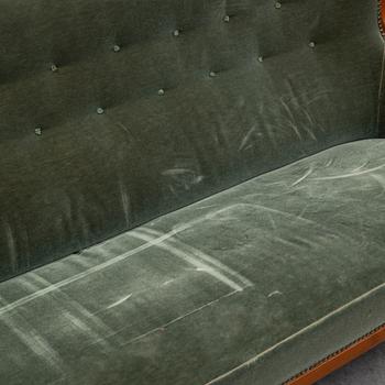 CARL MALMSTEN, an 'Advokaten' mahogany sofa.