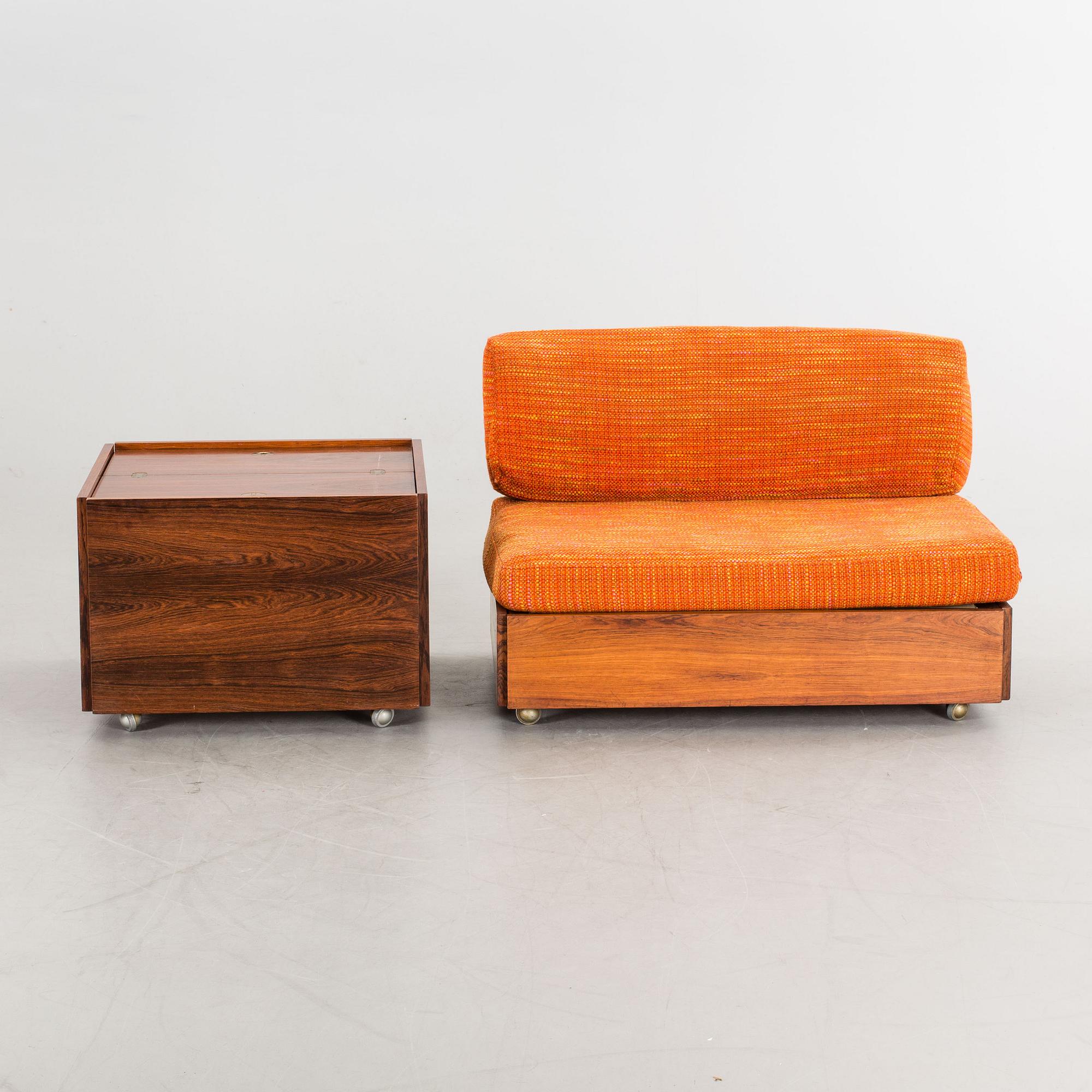 VERNER PANTON, a bar cabinet and couch, designed 1961. Cites-certificate.