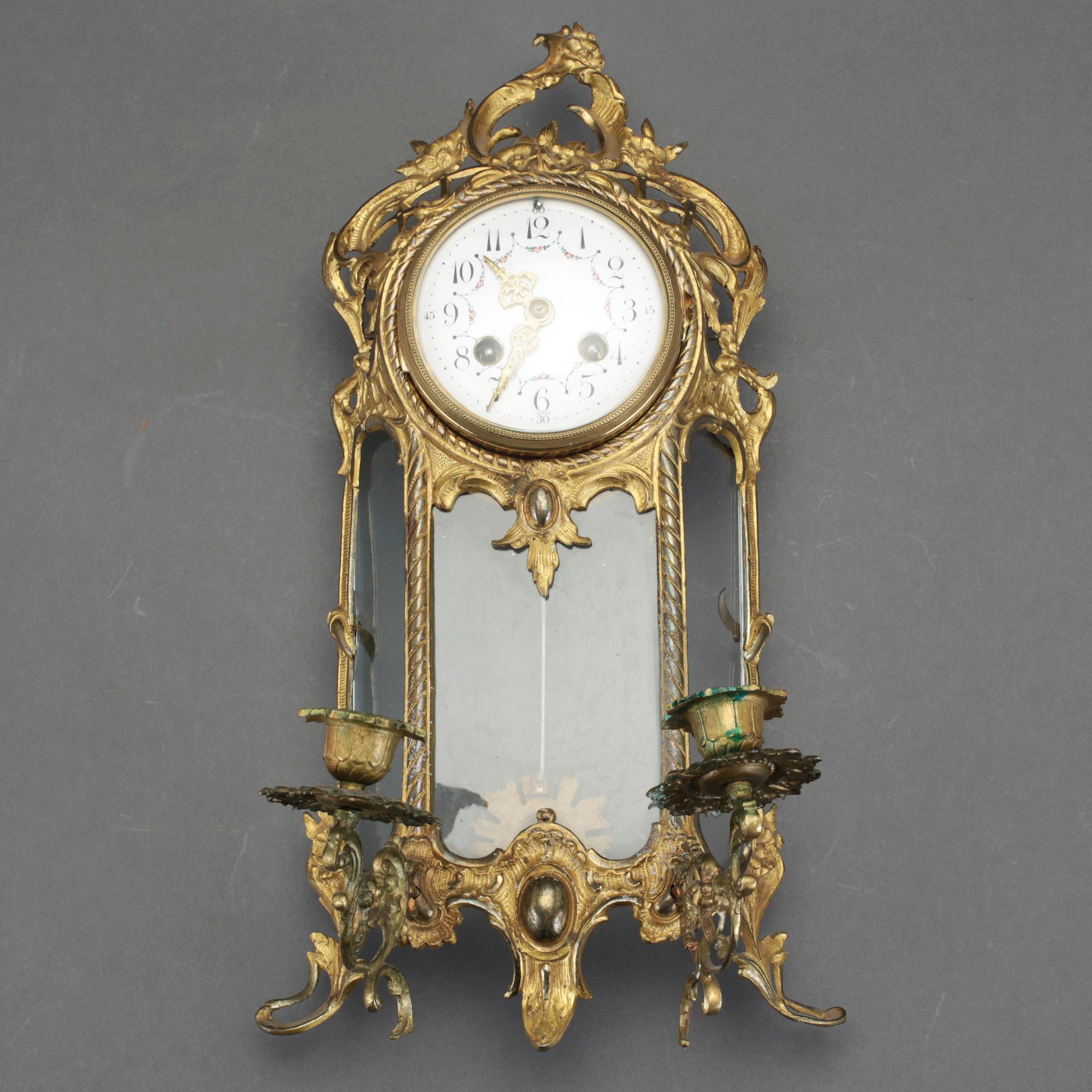 VÄGGUR, Louis XVI-stil, 1800-talets slut.